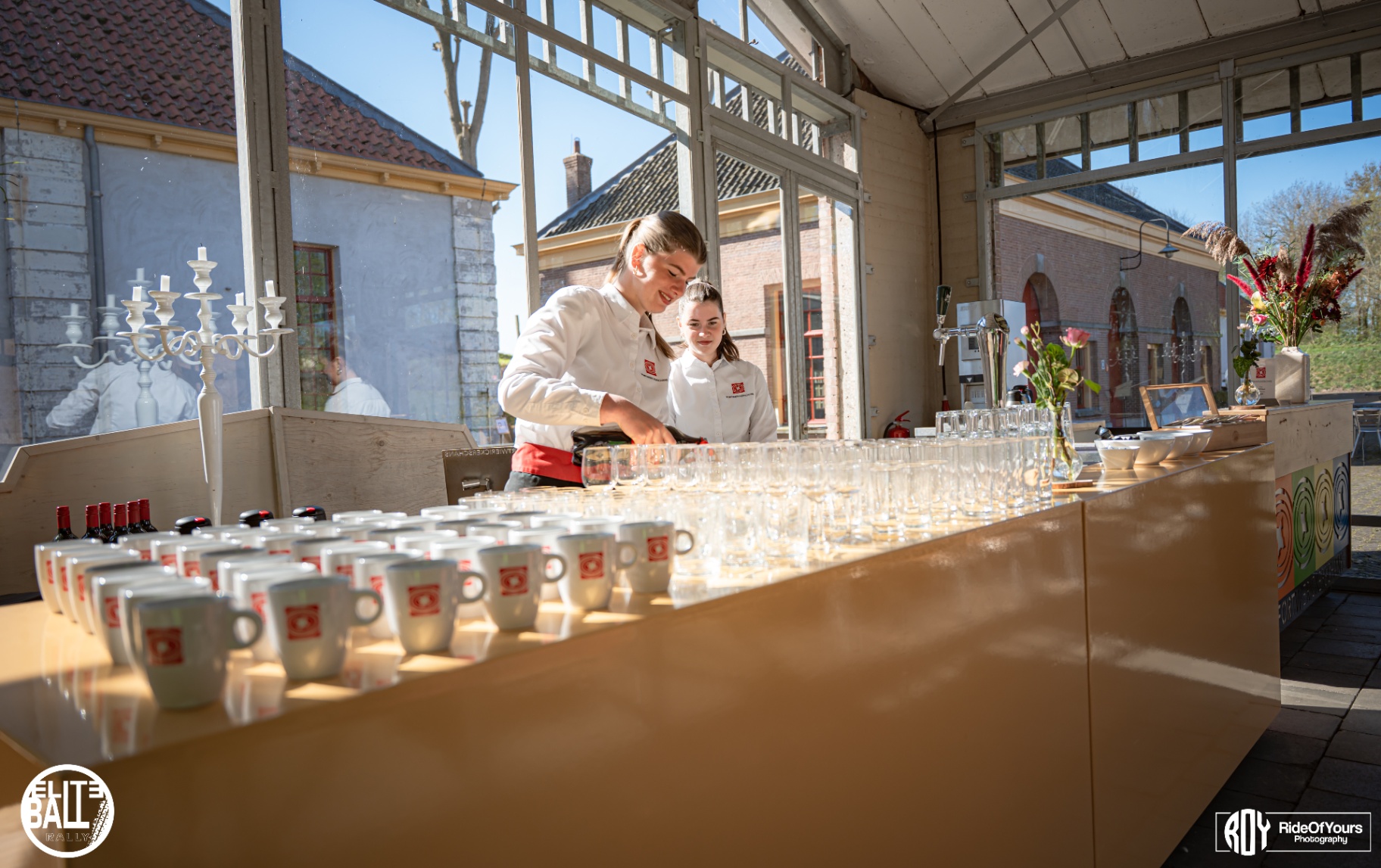 Bar opgesteld voor Eliteball Rally ontvangst