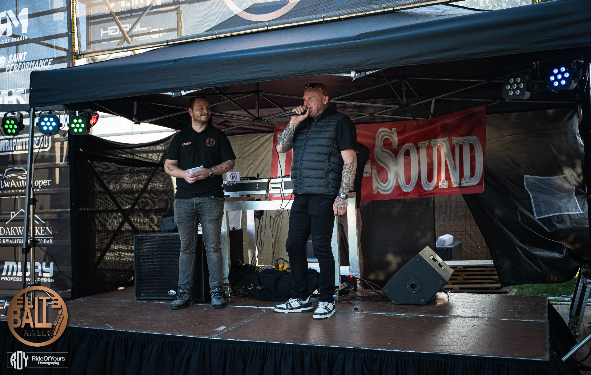Presentatie op het podium tijdens Eliteball Rally